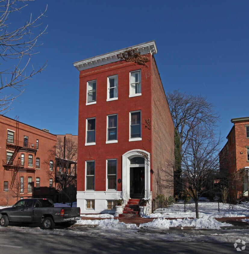Building Photo - 1425 Eutaw Pl