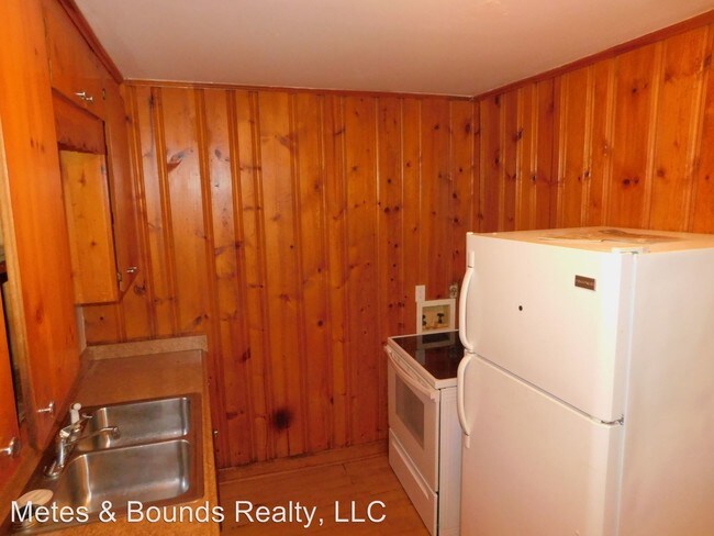 Building Photo - 1430 Clermont Ave