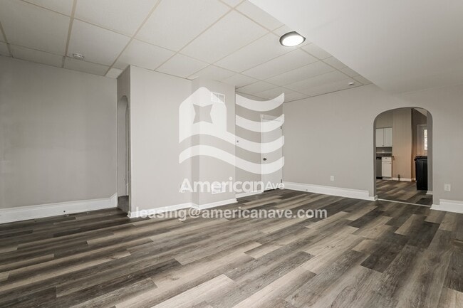 Foto del edificio - 1009 Woods Run Ave