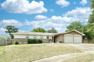 Building Photo - 9001 Lodge Ct