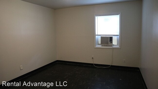 Building Photo - 2 br, 1 bath House - 1455 Short St