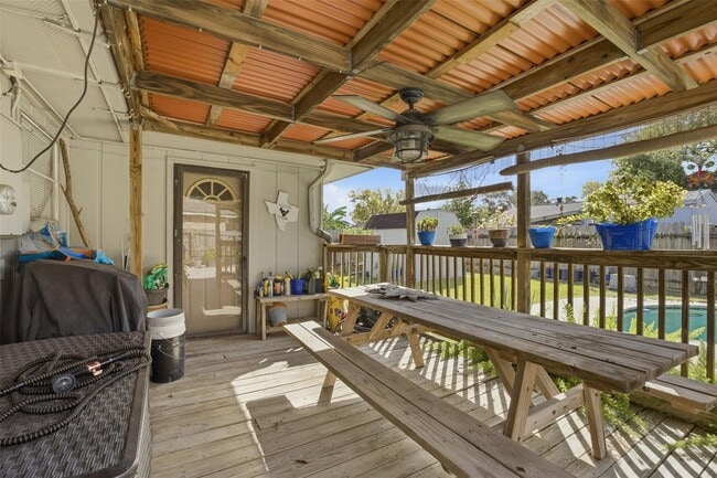 Building Photo - 6630 Harpers Dr