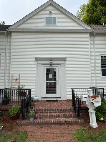 Foto del edificio - 16 Pleasant St