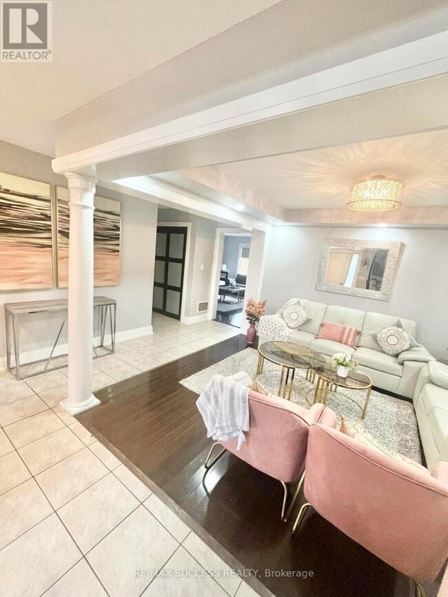 Building Photo - 48 McCandless Ct