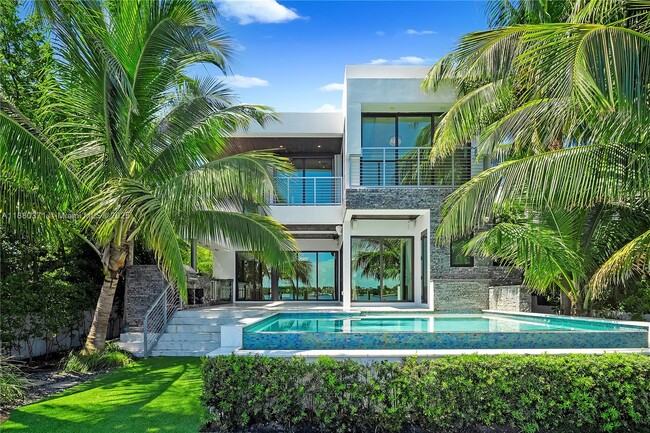 Building Photo - 1311 Stillwater Dr