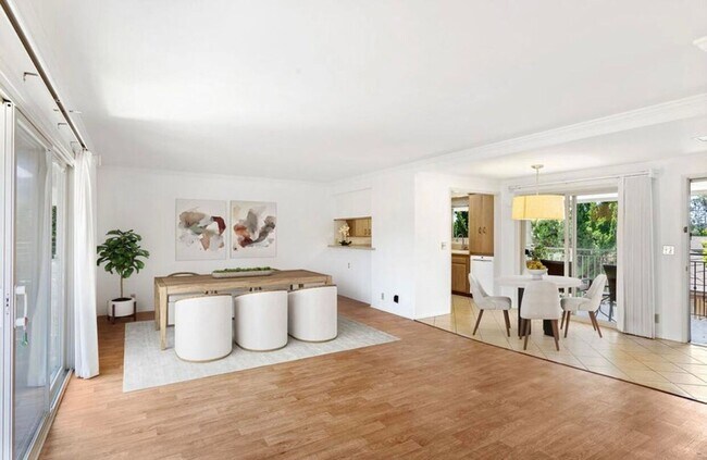 Foto del edificio - Unfurnished, Goleta Encina Royale Gem