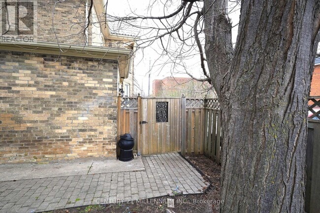 Photo du bâtiment - A - 14A ZINA STREET