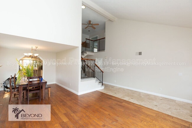 Foto del edificio - 1595 Avenida De Los Lirios