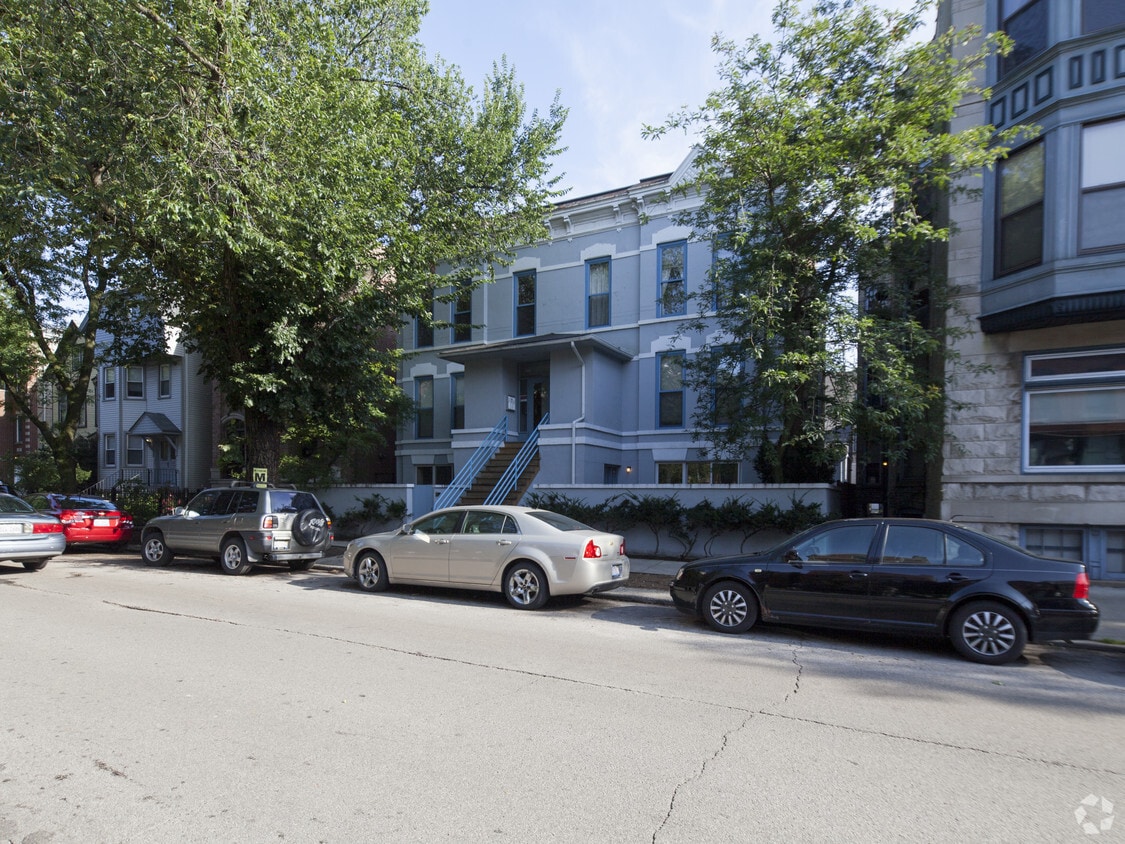 11491151 W Wrightwood Ave, Chicago, IL 60614 Apartments in Chicago