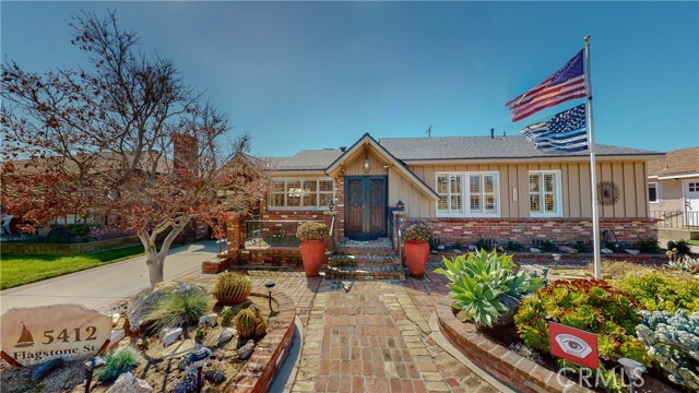 Primary Photo - 5412 E Flagstone St