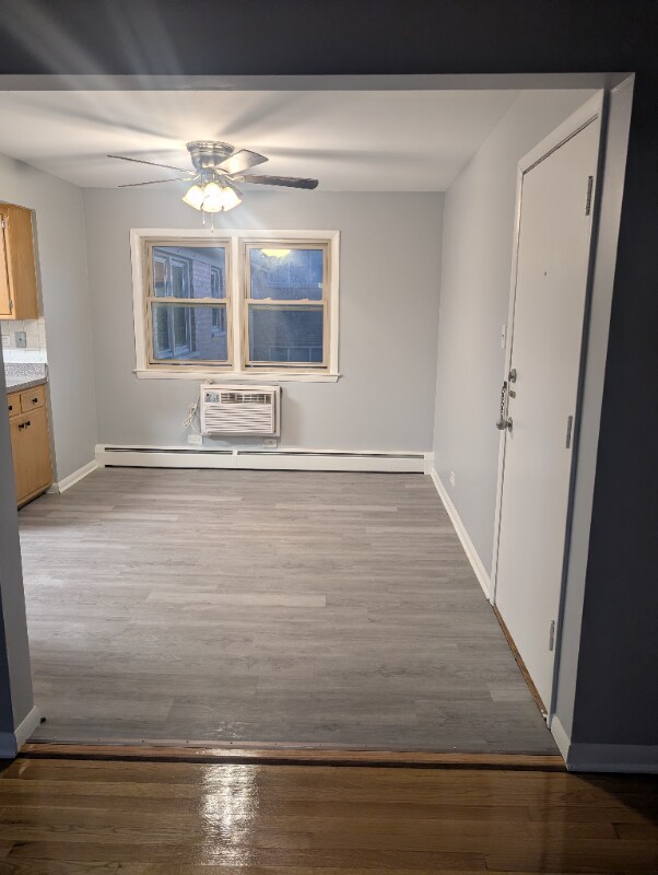 Foto del edificio - 3205 W 97th St