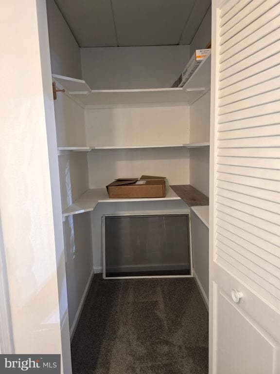 Foto del edificio - 154 Woodstream Dr