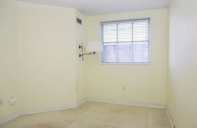 Foto del edificio - 106 13th St