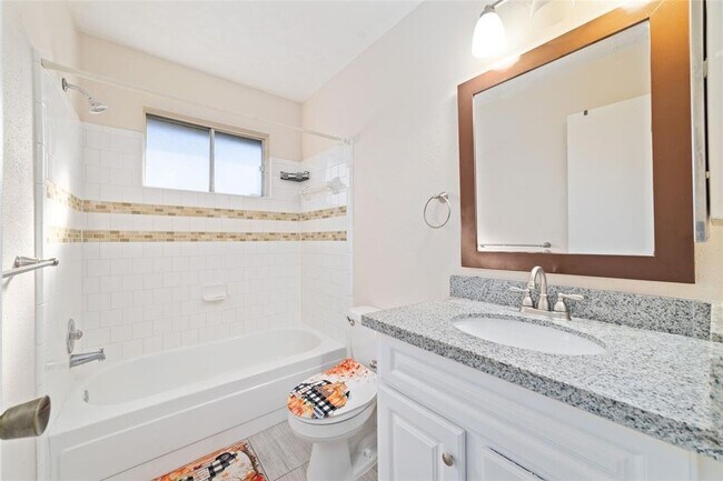 Foto del edificio - 12607 Lacey Crest Dr
