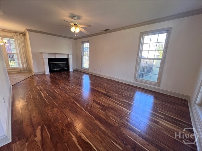 Foto del edificio - 238 Covington Pl