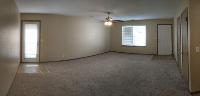 Foto del edificio - 901 Fall Mdw Ln