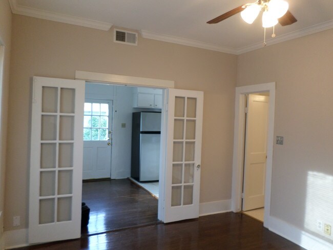 Foto del edificio - 720 Colquitt St