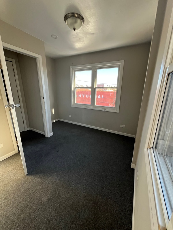 Foto del edificio - 917 N Cicero Ave