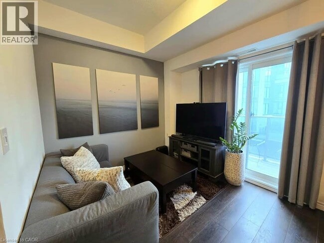 Building Photo - 1430 Highland Rd W