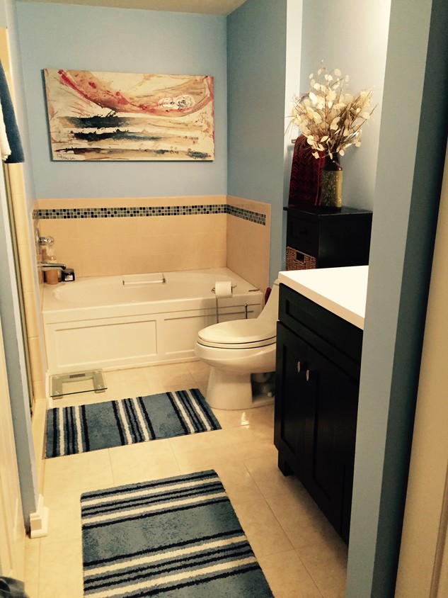 Master bathroom with shower and bathtub - 2701 Bellforest Ct