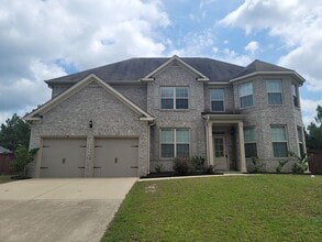 Building Photo - 137 Salisbury Ln