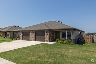 Building Photo - Woodward Park
