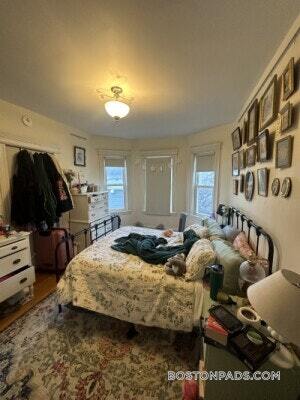 Foto del edificio - 229 Harvard St