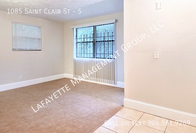 Foto del edificio - 1085 St Clair St