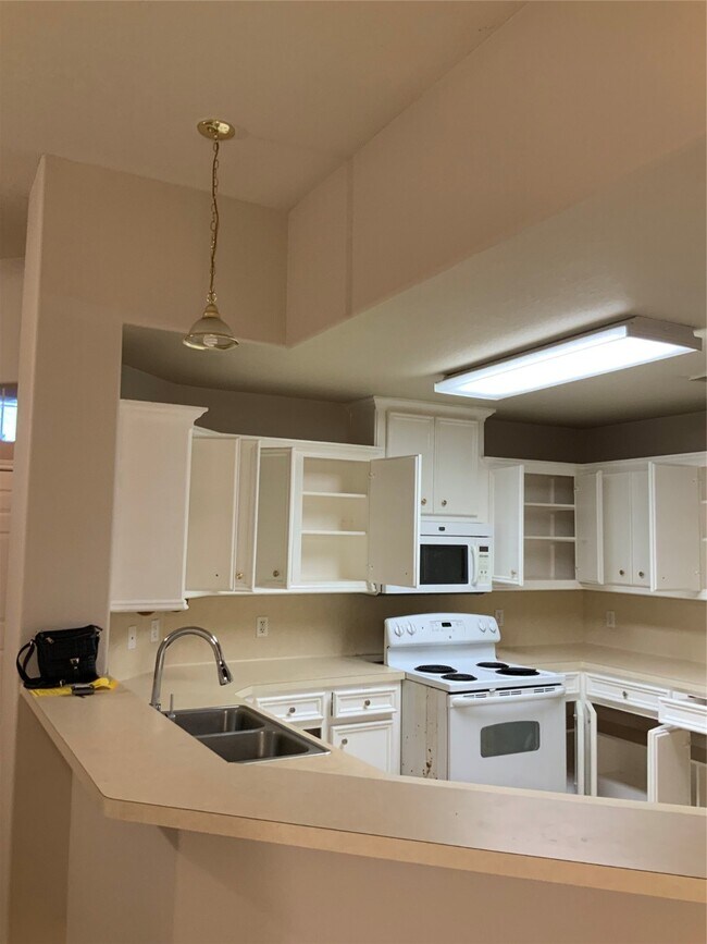 Foto del edificio - 1804 Arbor Glen