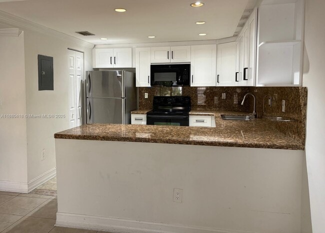 Building Photo - 8888 SW 131st Ct