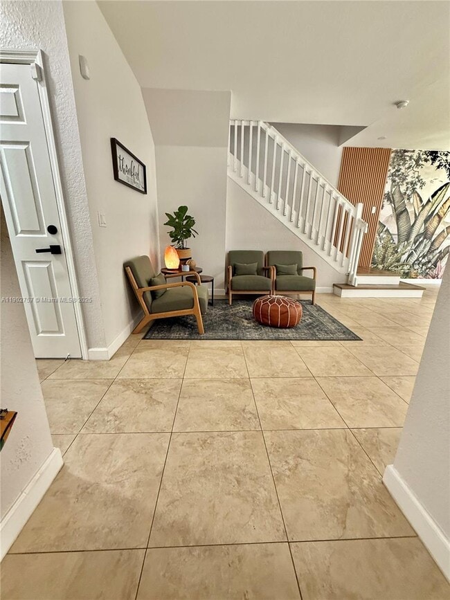 Foto del edificio - 1034 NE 208th St