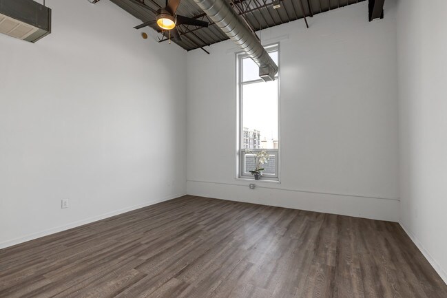 Bread Factory Lofts Apartments Chattanooga Tn Apartments Com