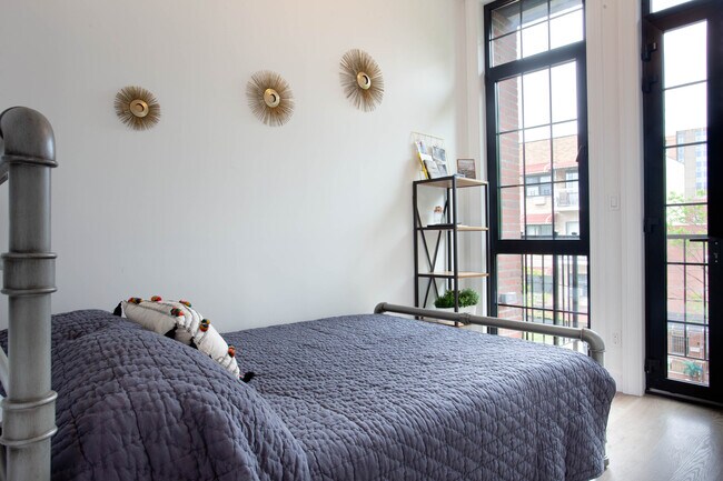 Building Photo - Node Weirfield