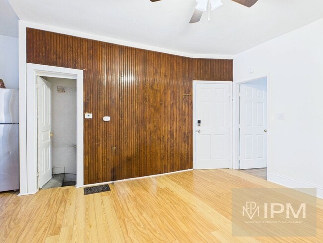 Building Photo - 319 N Penn St