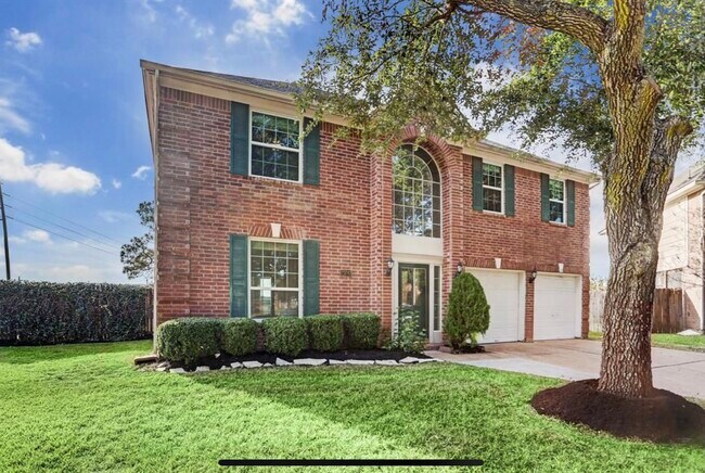 Building Photo - 23247 Diamond Knoll Ct