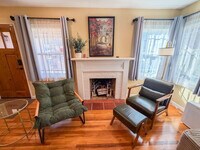 16018 Windsor Dr