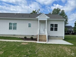 Building Photo - 108 Magruder Ave