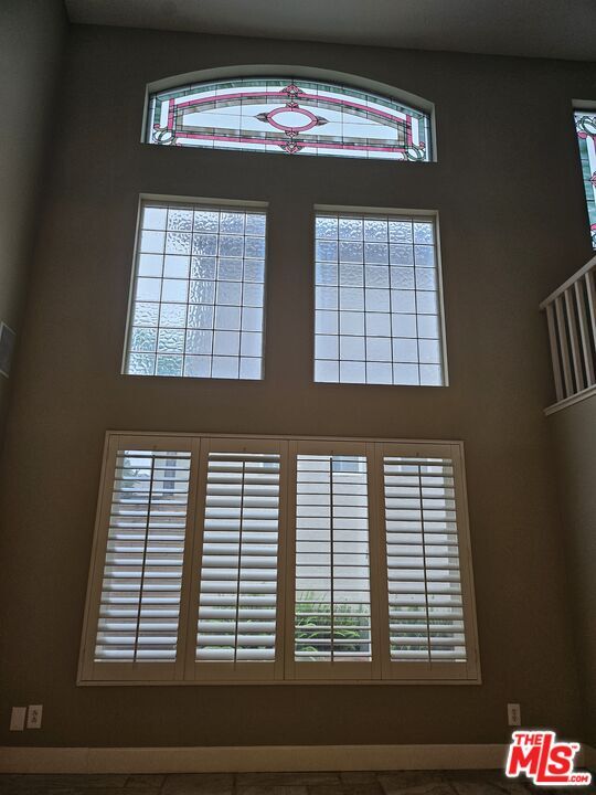 Foto del edificio - 1157 E Moreno Way