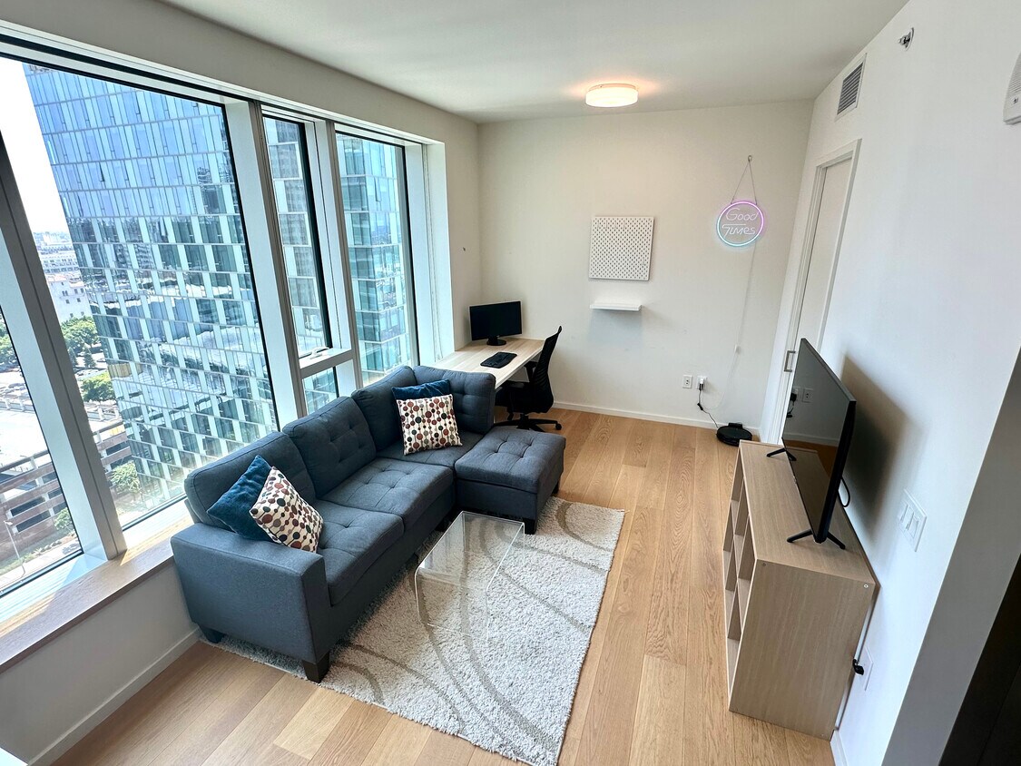 Foto principal - 889 Francisco St