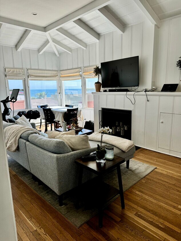 Foto principal - 2801 Manhattan Ave