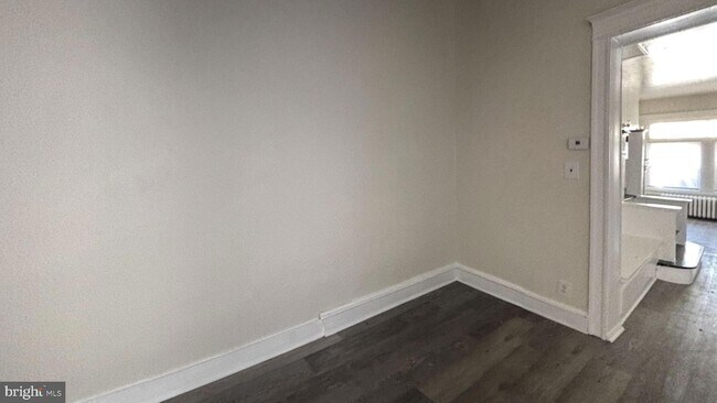 Foto del edificio - 5330 Race St