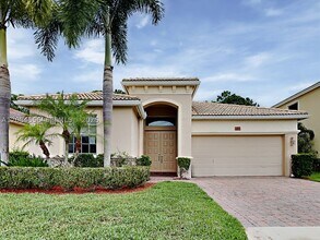 Building Photo - 4803 San Andros