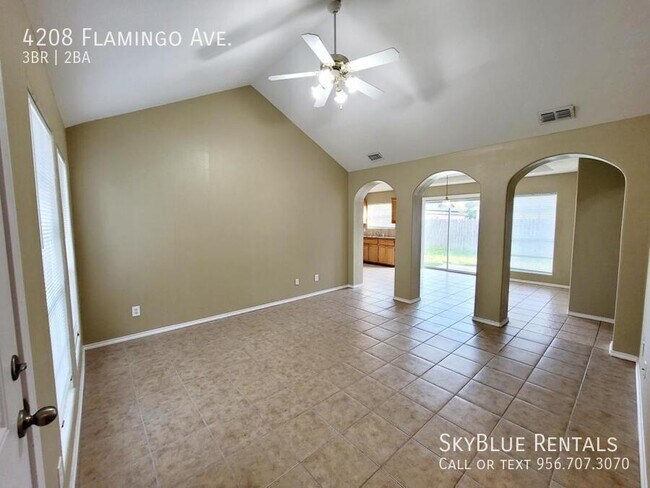 Building Photo - 4208 Flamingo Ave