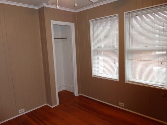 Building Photo - 113 N Prince St