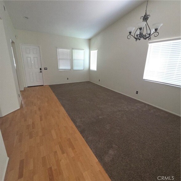 Foto del edificio - 41089 Robards Way