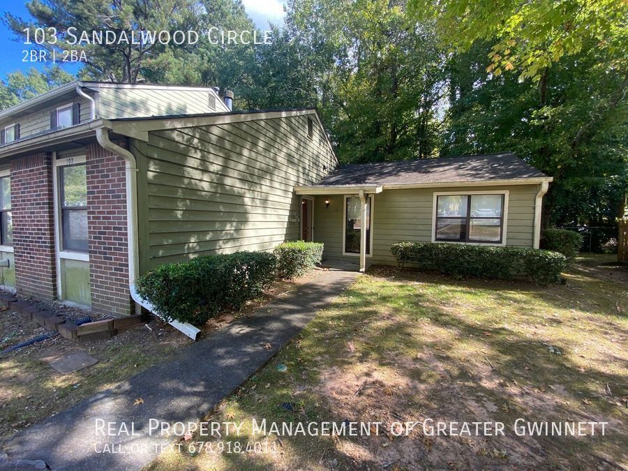 Foto principal - 103 Sandalwood Cir