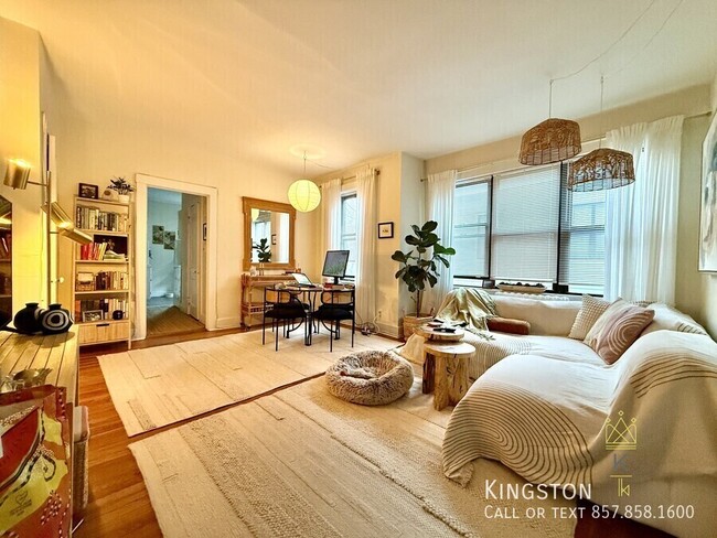 Photo - 124 Babcock St Apartment