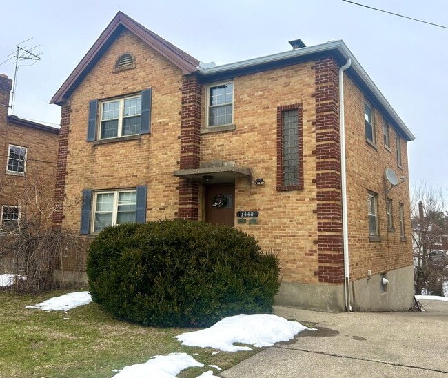 Foto del edificio - 3440 Robb Ave