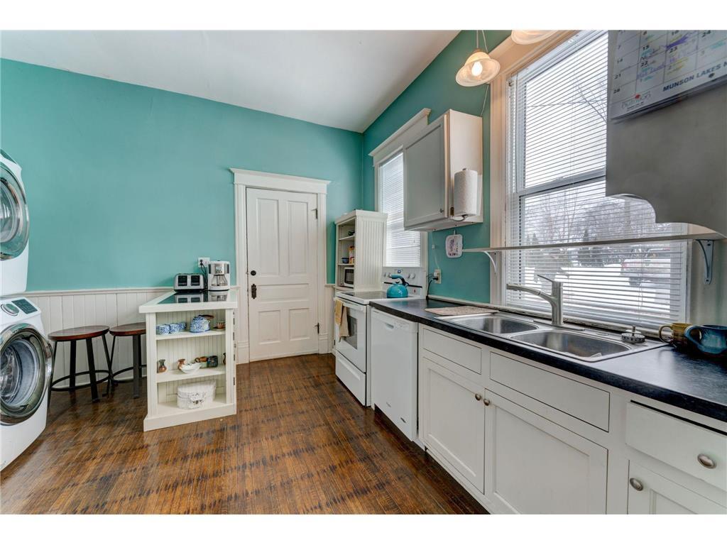Foto principal - 301 Angel Ave SW
