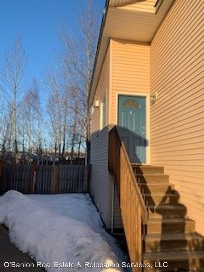 Building Photo - 2 br, 2 bath House - 6133 Spruce Meadows Loop